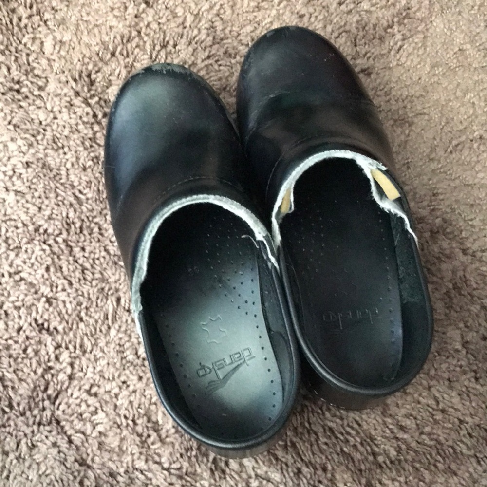 Used Dansko Size 36